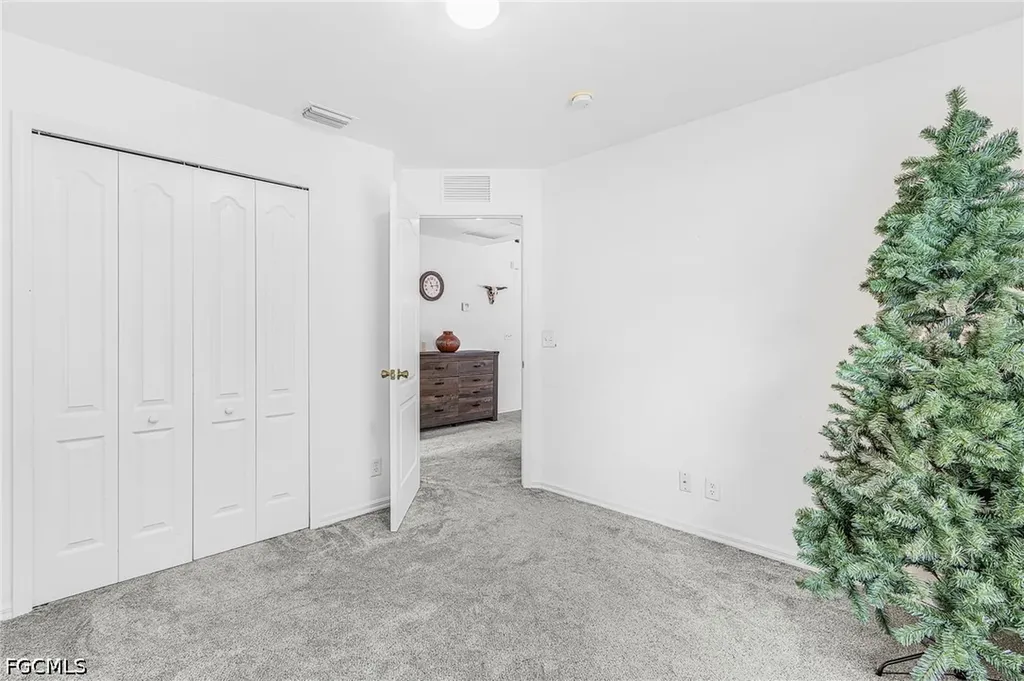 307 NE 25th Terrace Cape Coral FL 33909