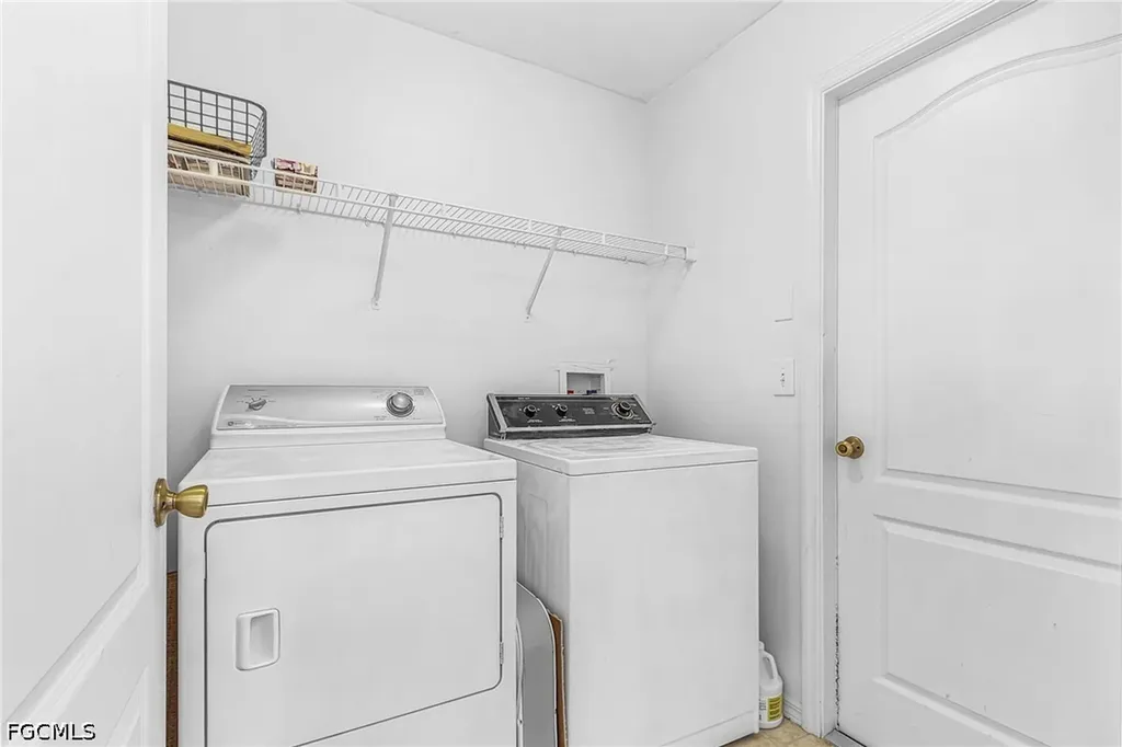 307 NE 25th Terrace Cape Coral FL 33909
