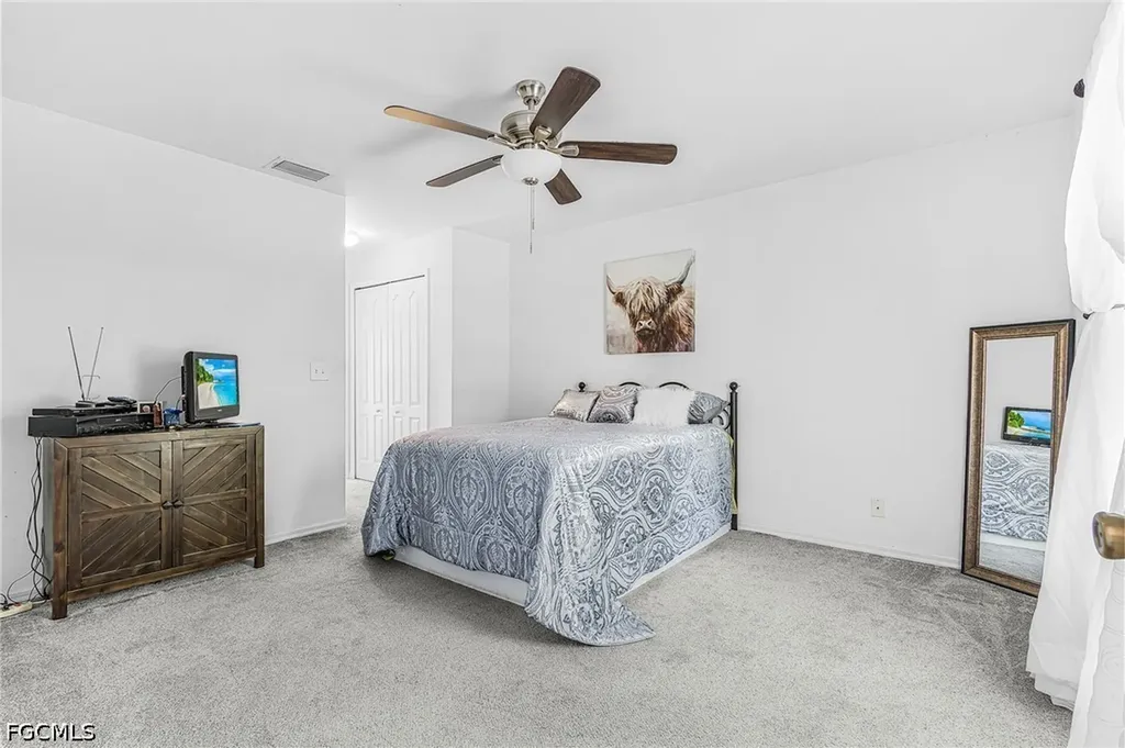 307 NE 25th Terrace Cape Coral FL 33909