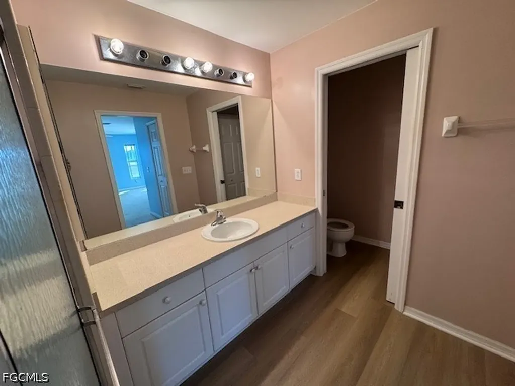 1230 NE 5th Avenue Cape Coral FL 33909