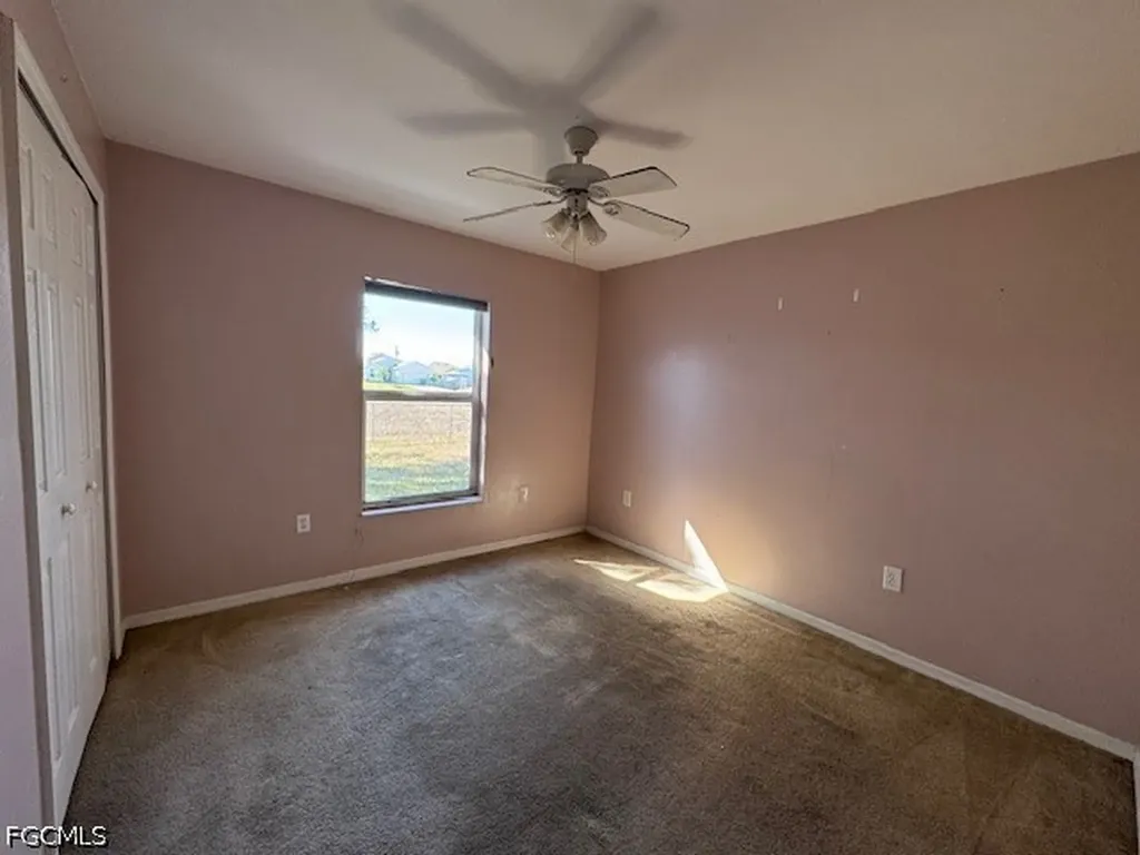 1230 NE 5th Avenue Cape Coral FL 33909