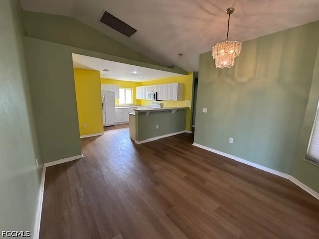 1230 NE 5th Avenue Cape Coral FL 33909