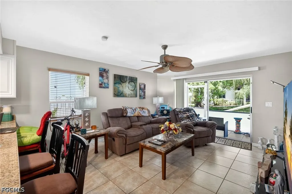 5027 SW 16th Place Cape Coral FL 33914