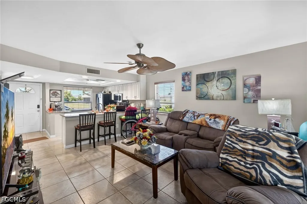 5027 SW 16th Place Cape Coral FL 33914