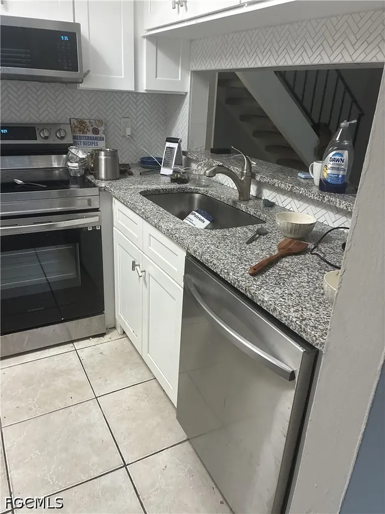 3271 Royal Canadian Trace Fort Myers FL 33907