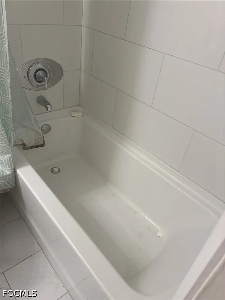 3271 Royal Canadian Trace Fort Myers FL 33907