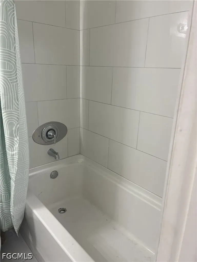 3271 Royal Canadian Trace Fort Myers FL 33907