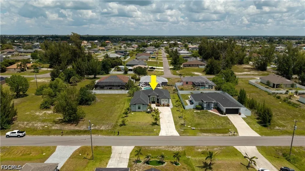 2701 NW 11th Street Cape Coral FL 33993