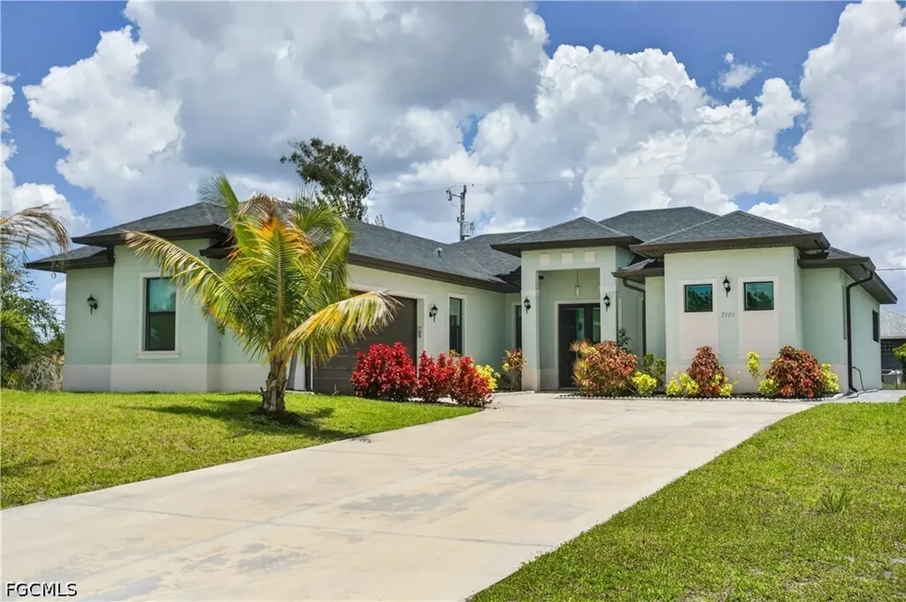 2701 NW 11th Street Cape Coral FL 33993
