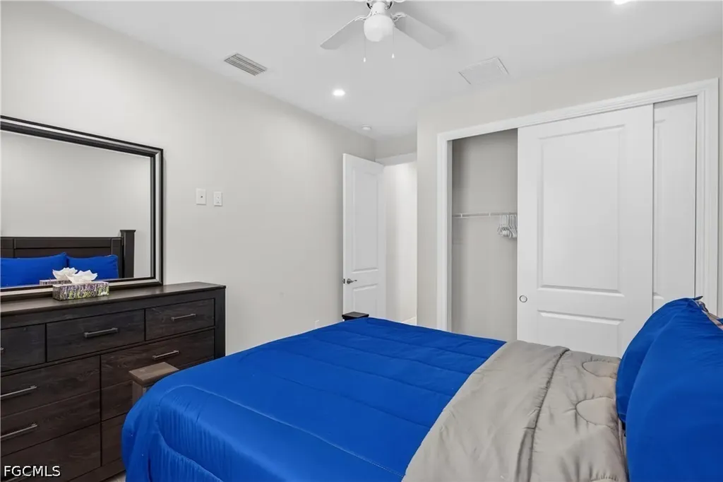 2701 NW 11th Street Cape Coral FL 33993