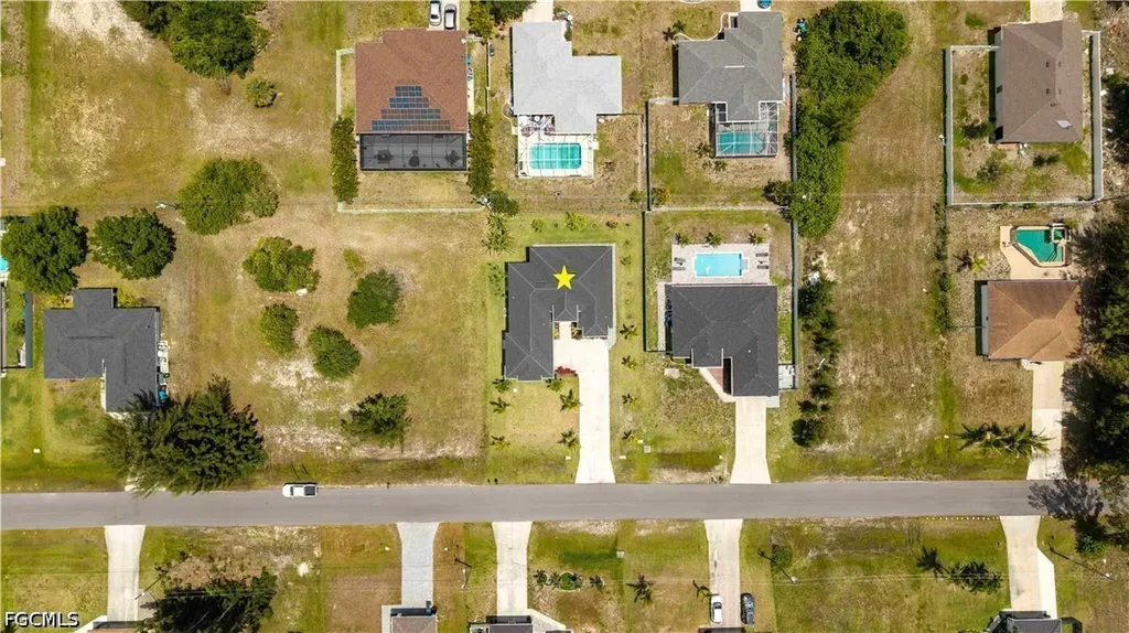 2701 NW 11th Street Cape Coral FL 33993