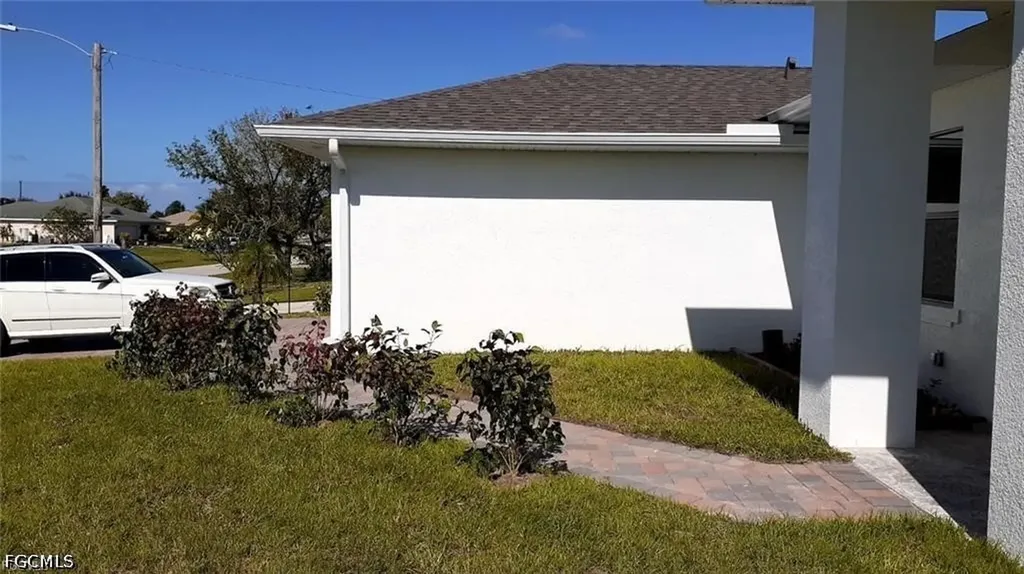 1201 NE 18th Place Cape Coral FL 33909
