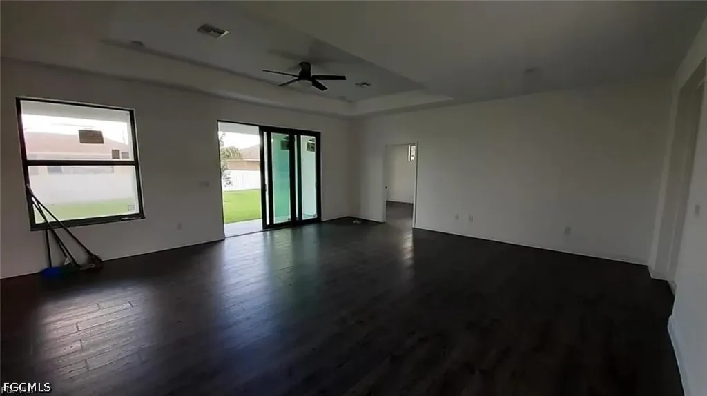 1201 NE 18th Place Cape Coral FL 33909