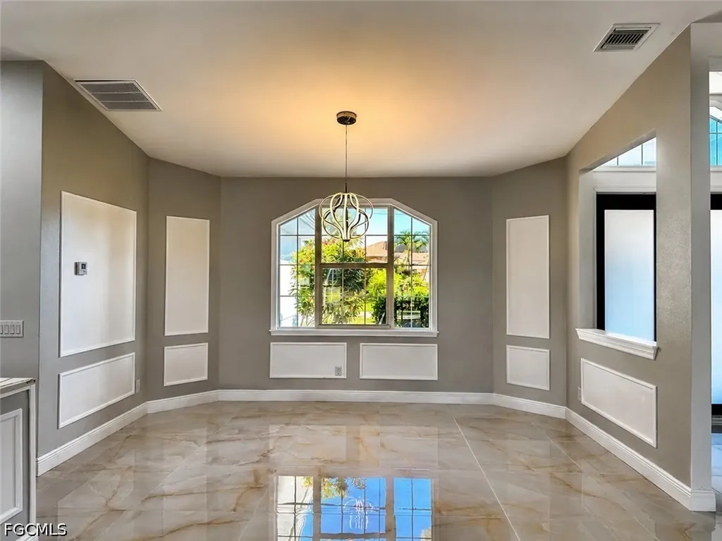 1118 SE 16th Terrace Cape Coral FL 33990