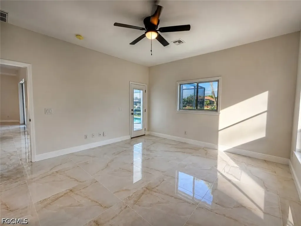 1118 SE 16th Terrace Cape Coral FL 33990
