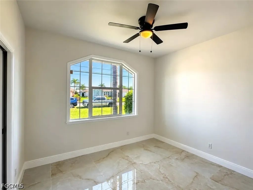 1118 SE 16th Terrace Cape Coral FL 33990