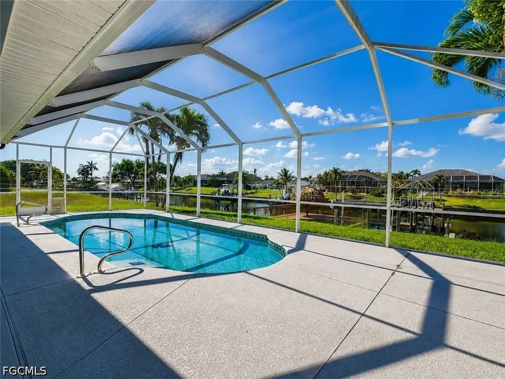 1118 SE 16th Terrace Cape Coral FL 33990