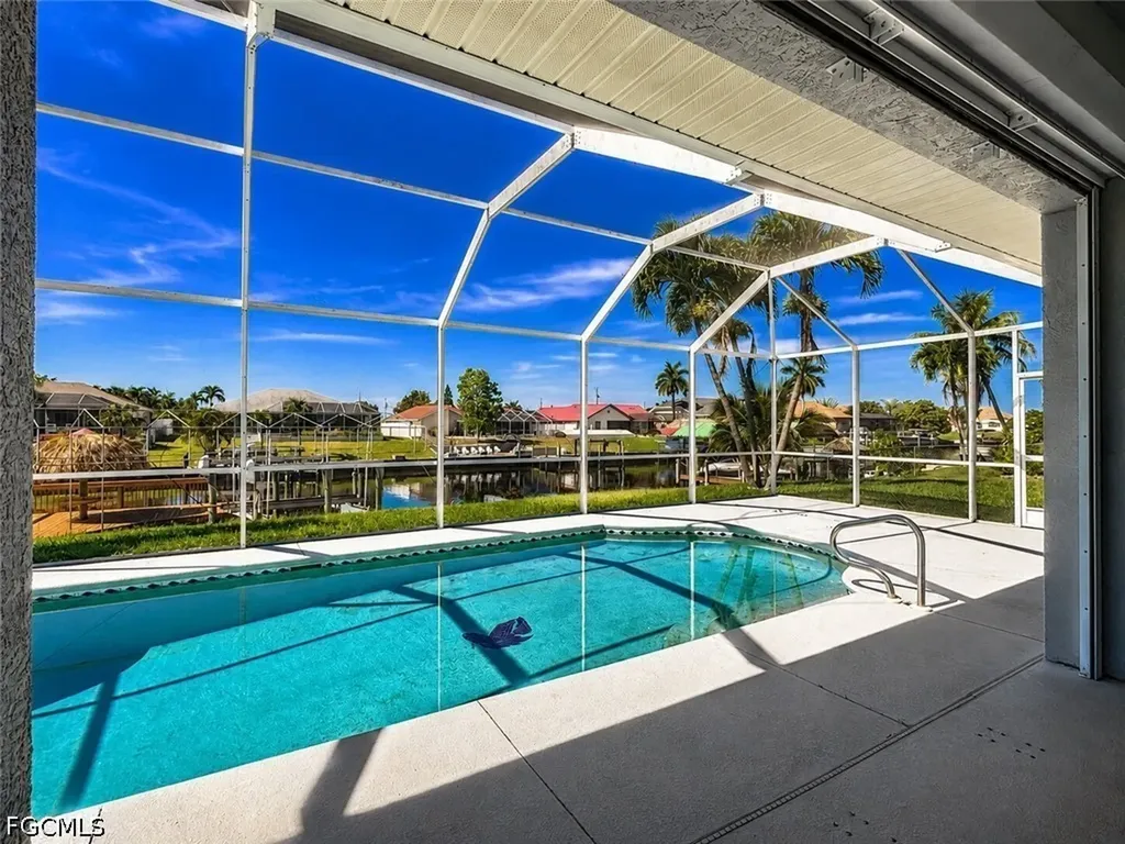 1118 SE 16th Terrace Cape Coral FL 33990