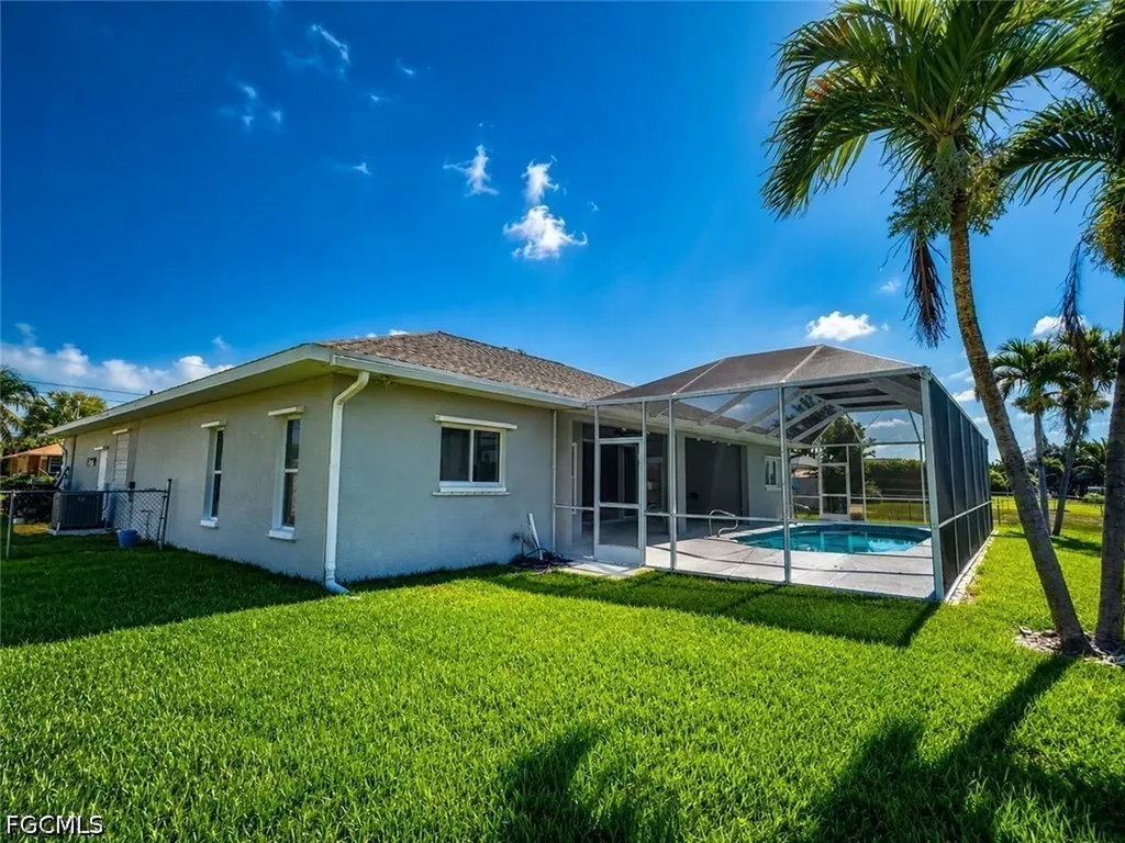 1118 SE 16th Terrace Cape Coral FL 33990