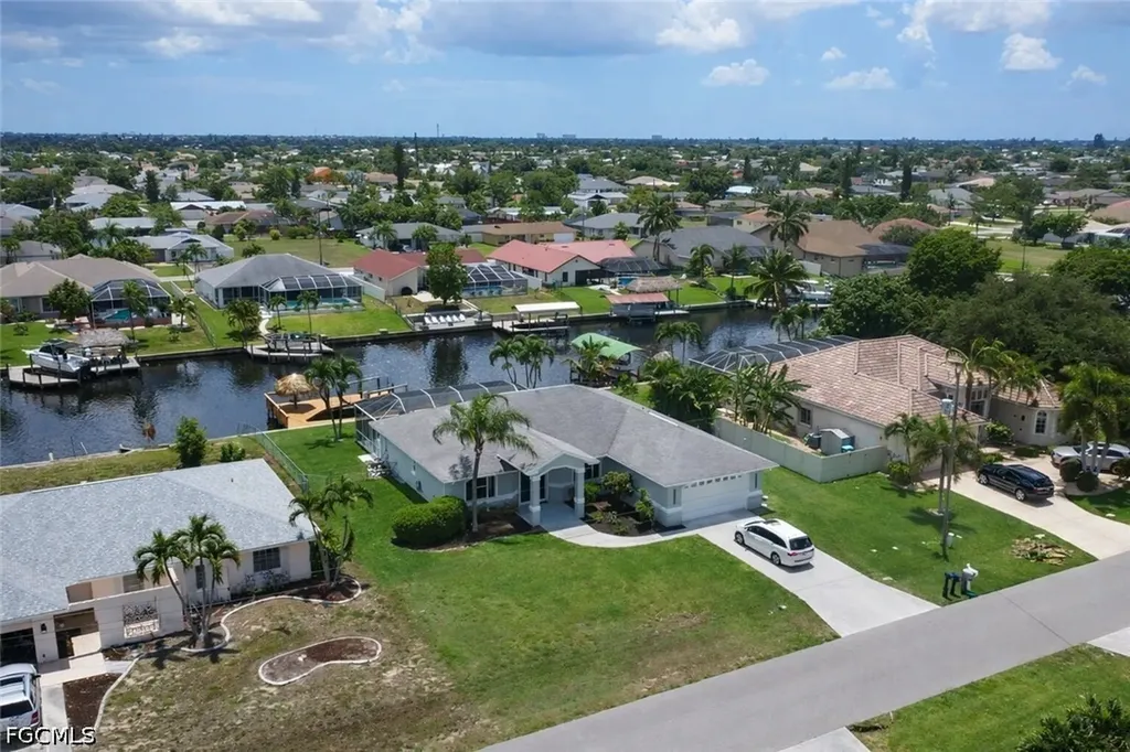 1118 SE 16th Terrace Cape Coral FL 33990