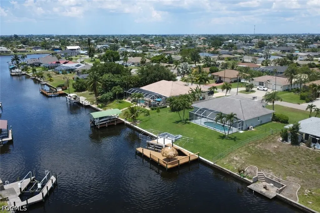 1118 SE 16th Terrace Cape Coral FL 33990