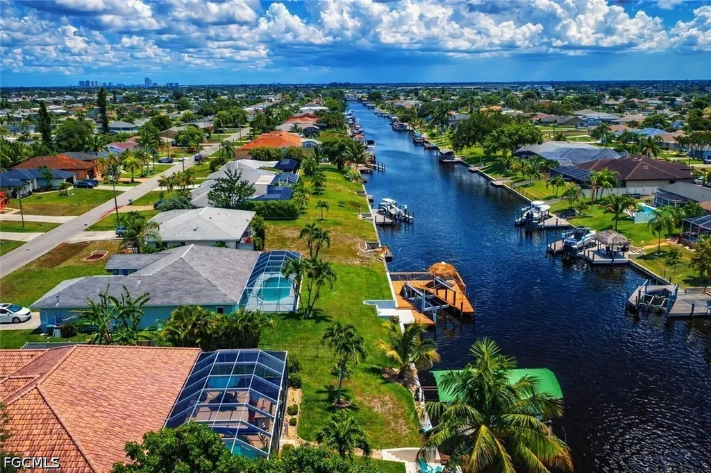 1118 SE 16th Terrace Cape Coral FL 33990