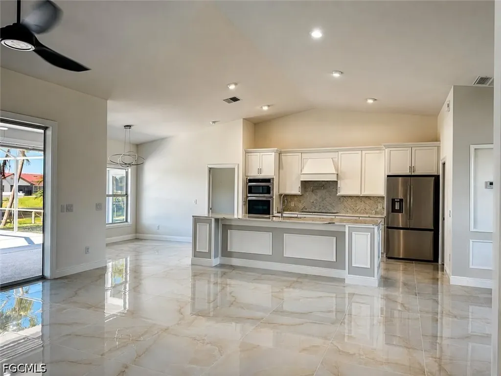 1118 SE 16th Terrace Cape Coral FL 33990