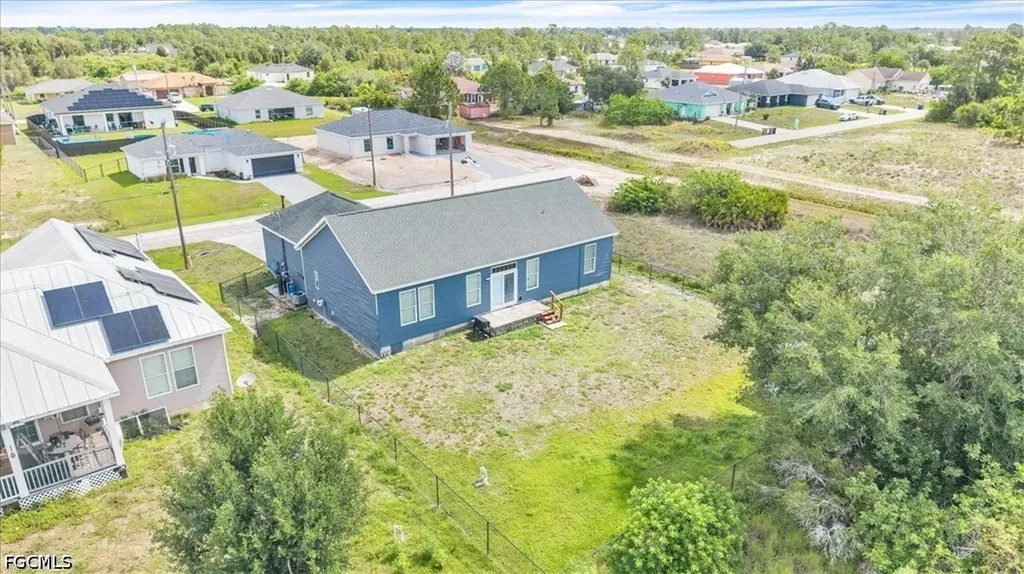 2703 38th Street SW Lehigh Acres FL 33976