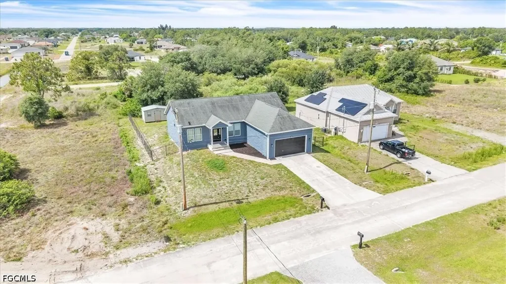 2703 38th Street SW Lehigh Acres FL 33976