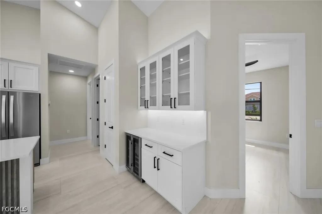 3532 Country Club Boulevard Cape Coral FL 33904