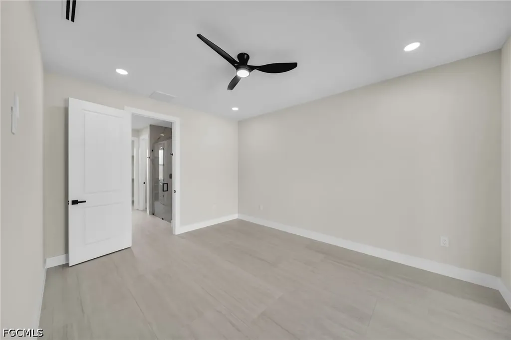 3532 Country Club Boulevard Cape Coral FL 33904