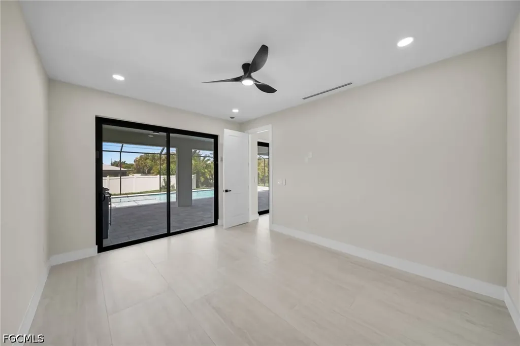 3532 Country Club Boulevard Cape Coral FL 33904