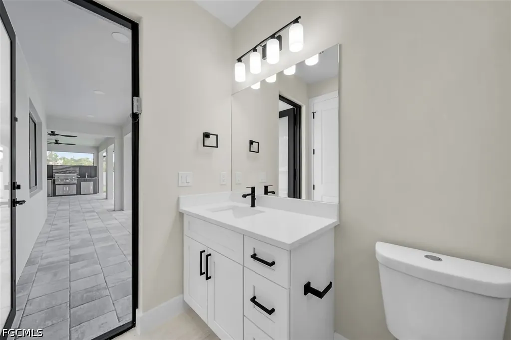 3532 Country Club Boulevard Cape Coral FL 33904