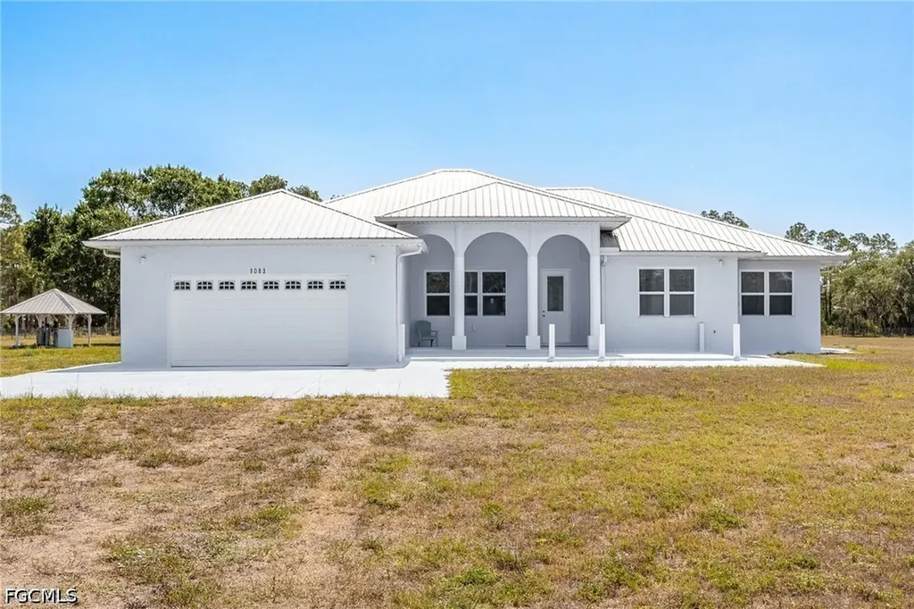 1083 Pollywog Drive Labelle FL 33935