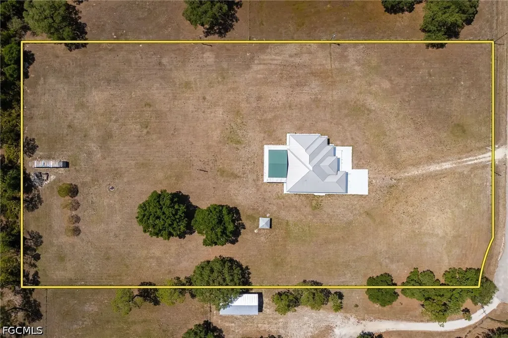 1083 Pollywog Drive Labelle FL 33935