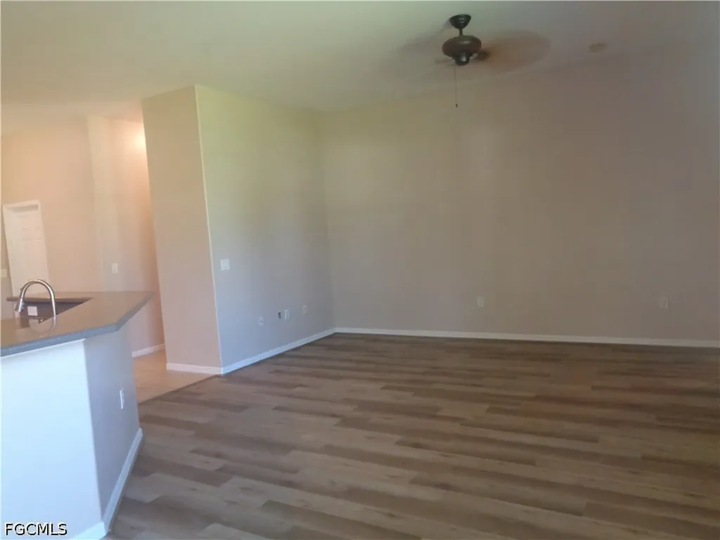 2463 Nature Pointe Loop Fort Myers FL 33905