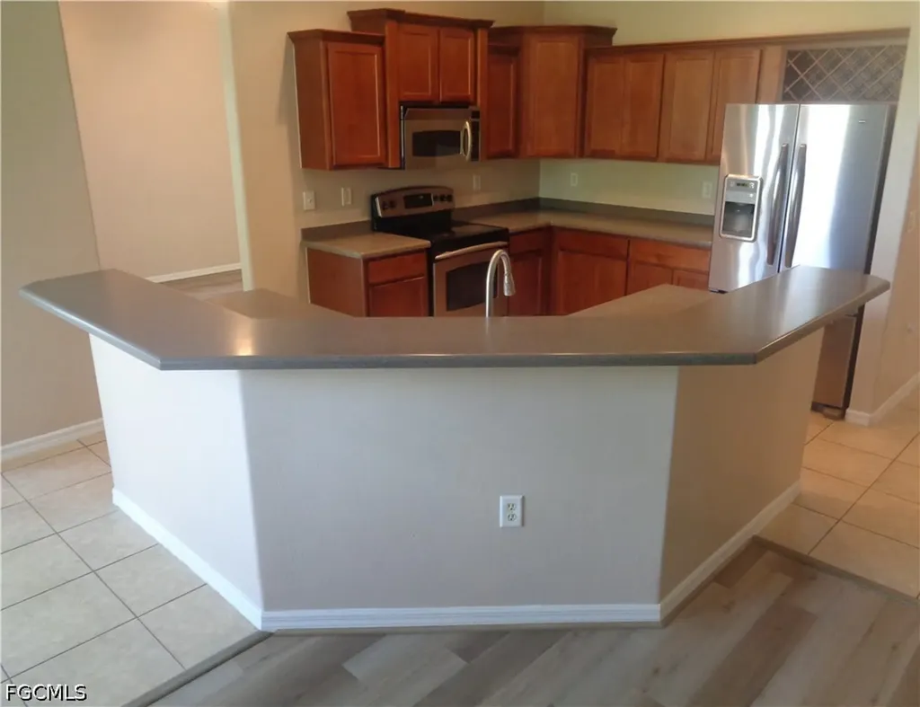 2463 Nature Pointe Loop Fort Myers FL 33905