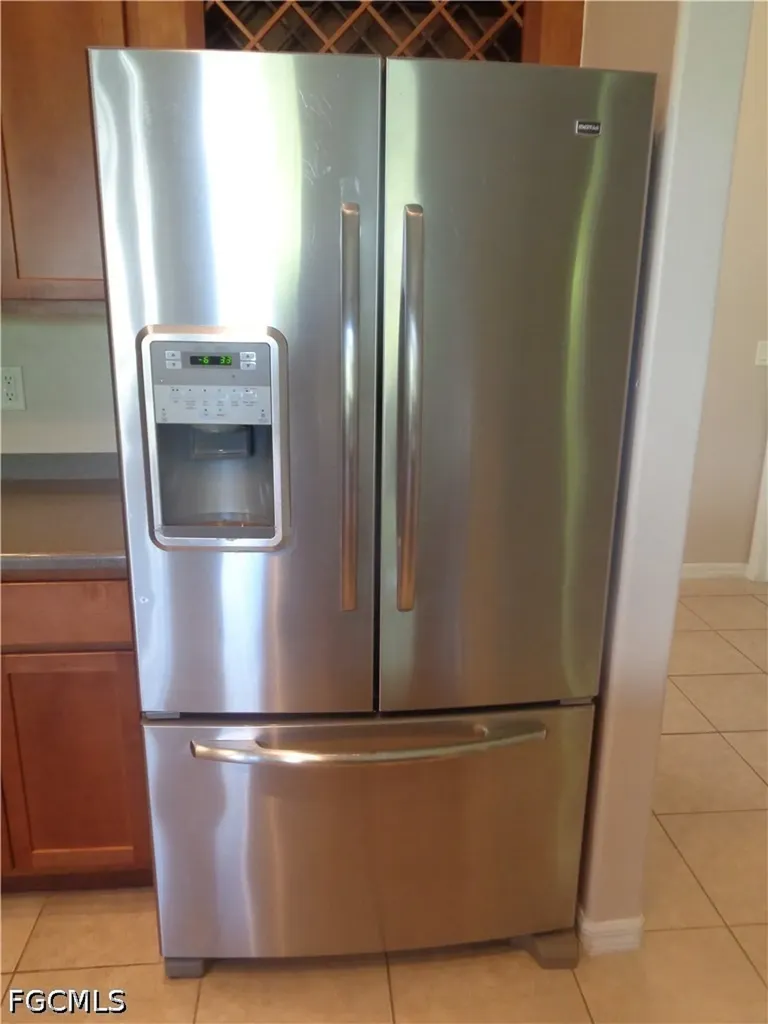 2463 Nature Pointe Loop Fort Myers FL 33905
