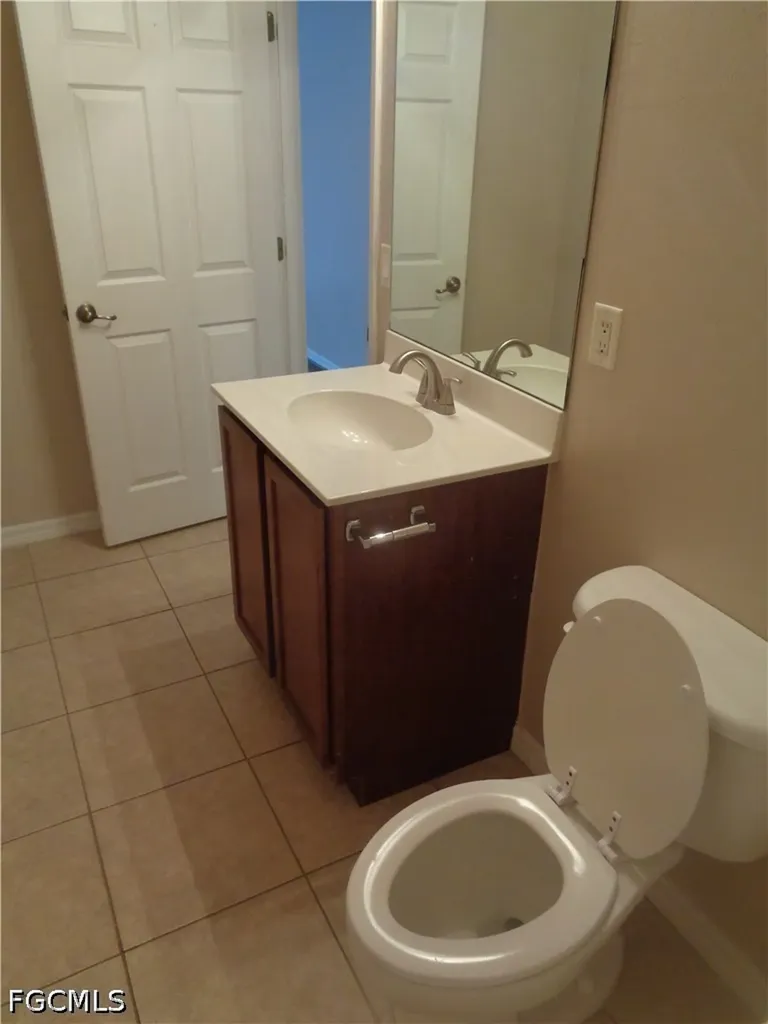 2463 Nature Pointe Loop Fort Myers FL 33905