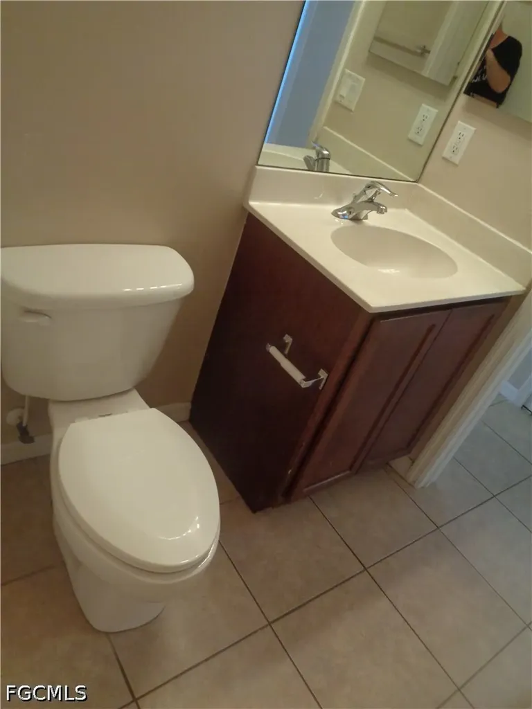 2463 Nature Pointe Loop Fort Myers FL 33905