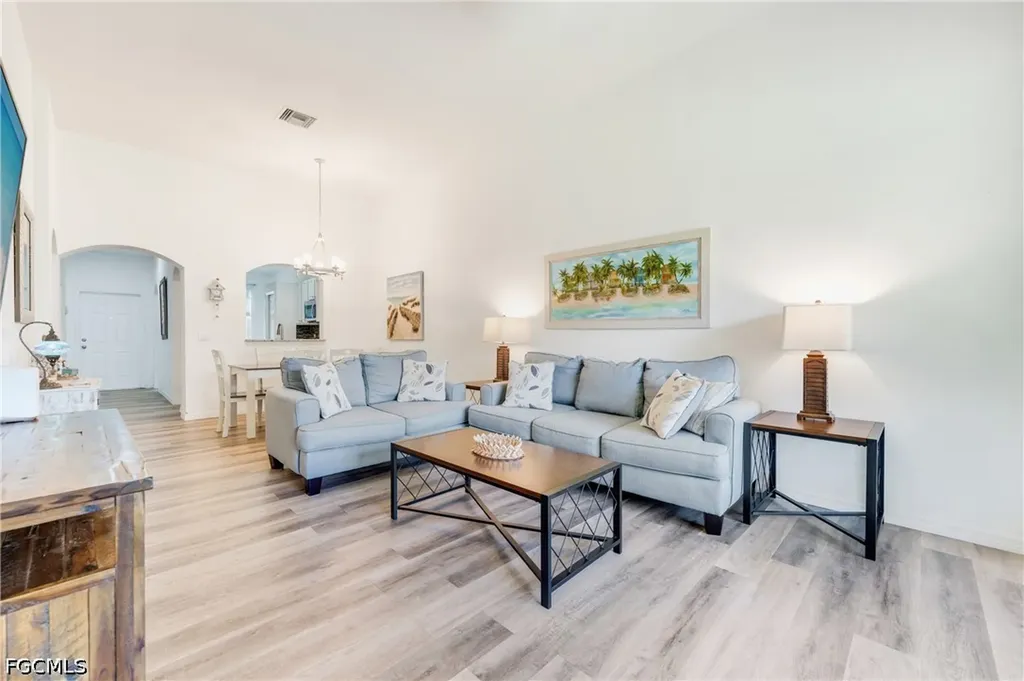 7863 Lake Sawgrass Loop Fort Myers FL 33907