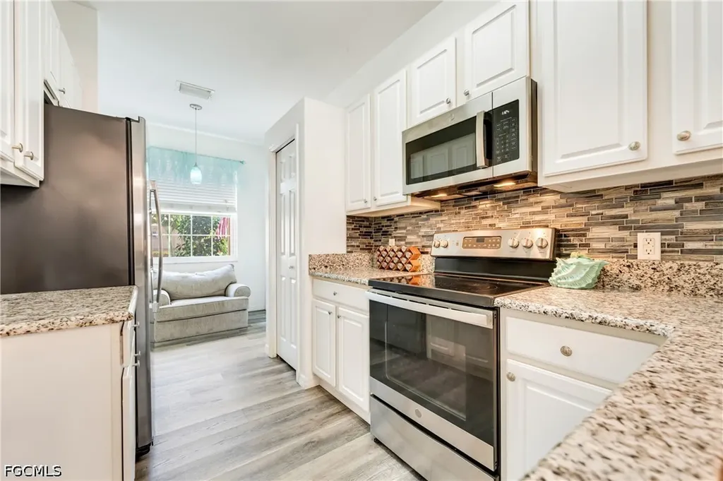 7863 Lake Sawgrass Loop Fort Myers FL 33907