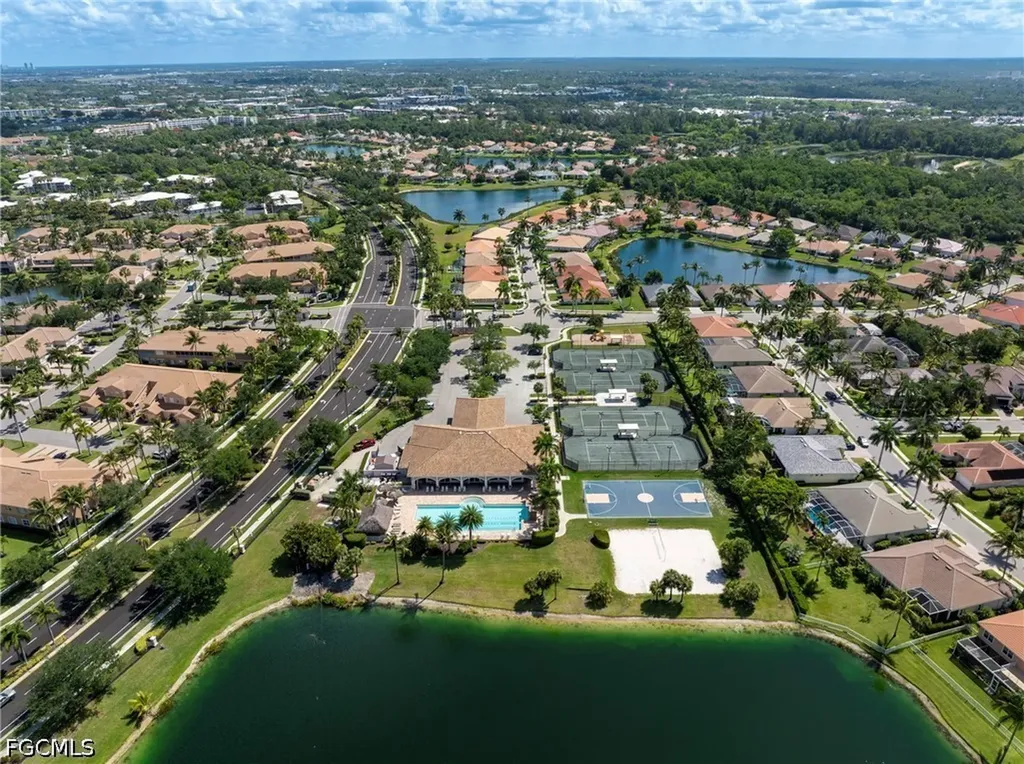 7863 Lake Sawgrass Loop Fort Myers FL 33907