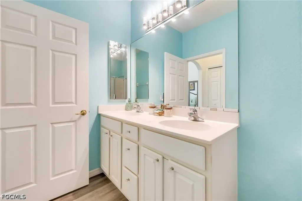 7863 Lake Sawgrass Loop Fort Myers FL 33907