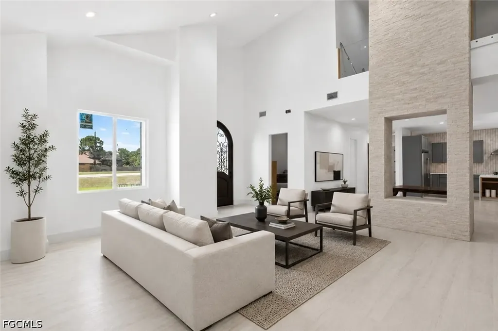 2665 Oil Well Road Naples FL 34120
