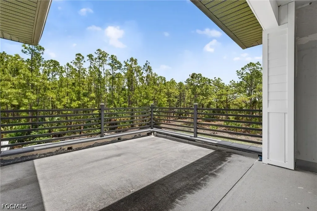 2665 Oil Well Road Naples FL 34120