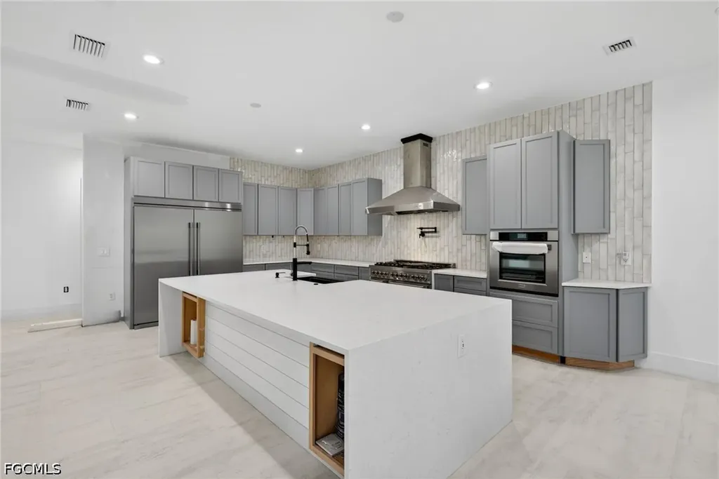 2665 Oil Well Road Naples FL 34120