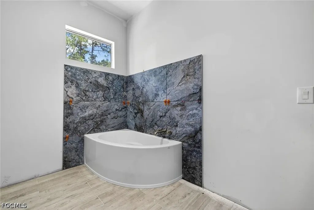 2665 Oil Well Road Naples FL 34120