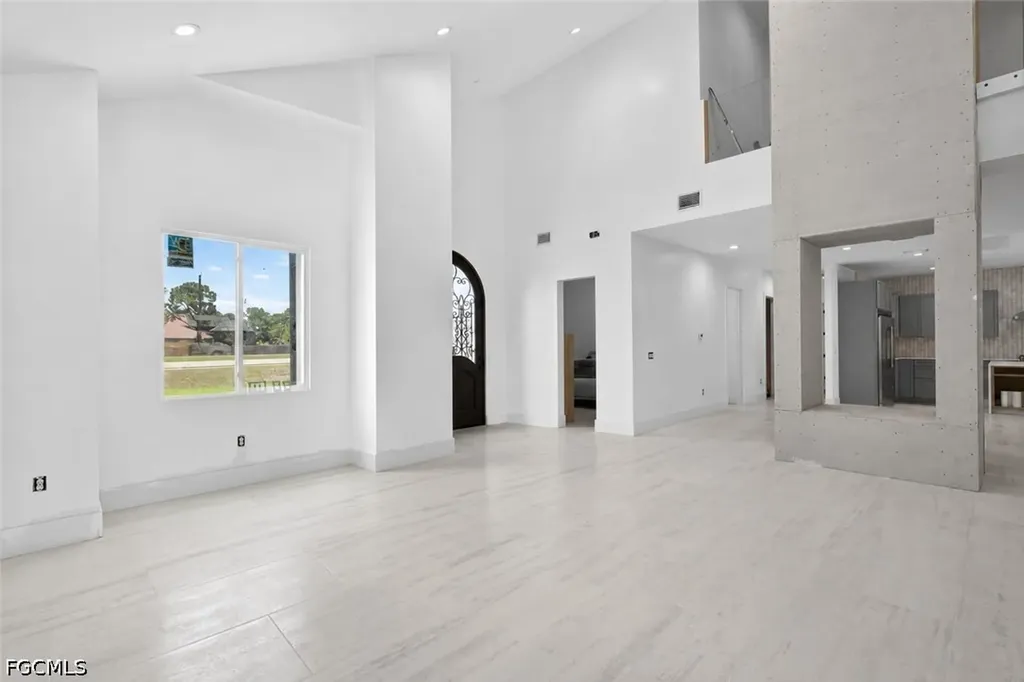 2665 Oil Well Road Naples FL 34120