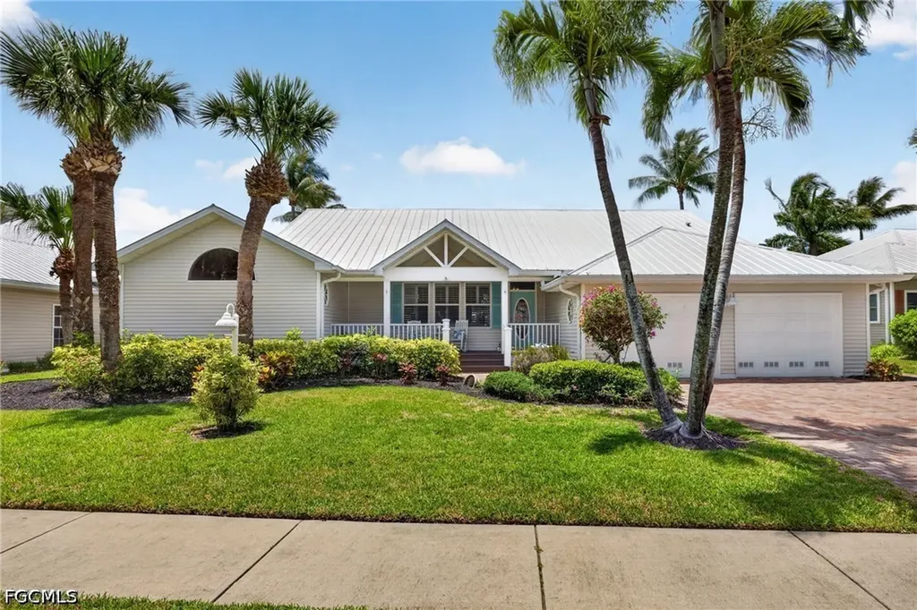 Fort Myers FL, 12593 Coconut Creek Court